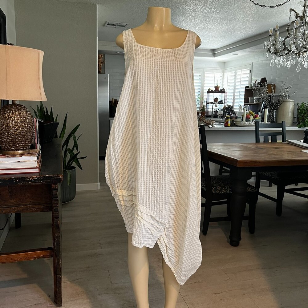 KRISTA LARSON: The Spring Dress.. sleeveless creme yellow & white gingham check